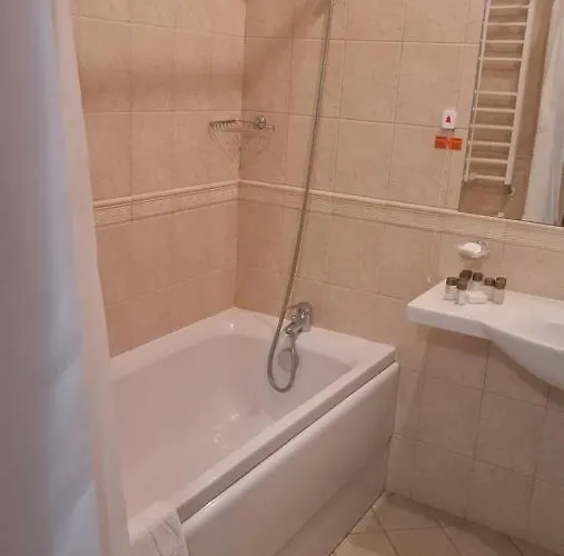 Roma 2 At Club Bor アパート *